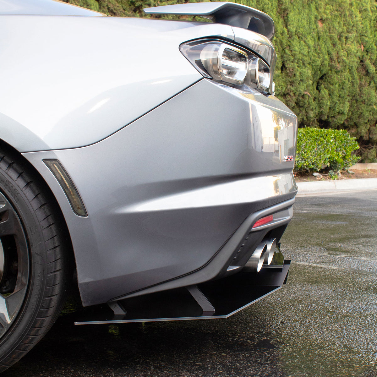 2016-2023 Chevrolet Camaro Ss (Quad Exhaust) - Rear Diffuser Aerodynamics
