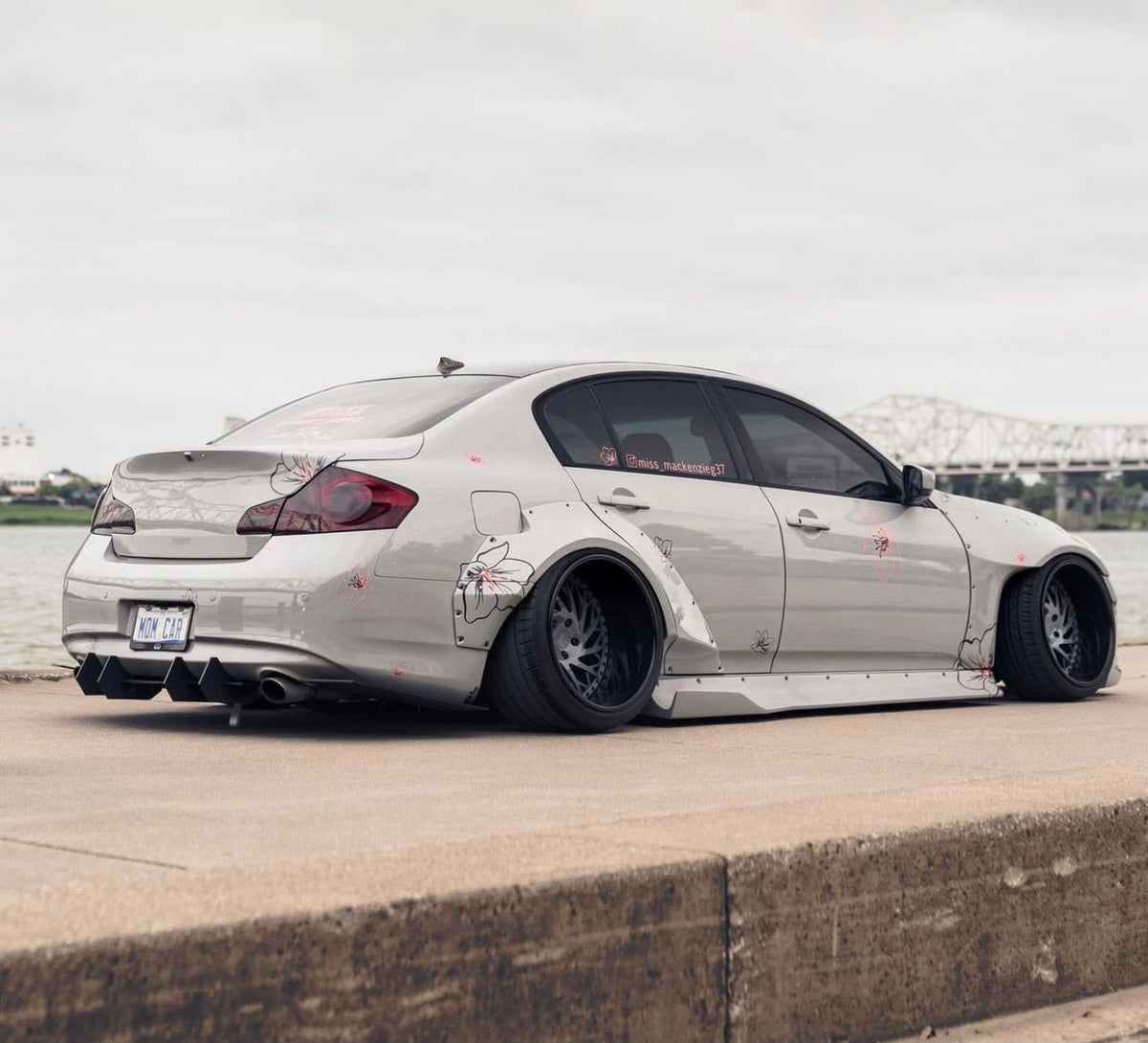 Infiniti G37 (Sedan) - Classic Edition Rear Diffuser Aero Dynamics