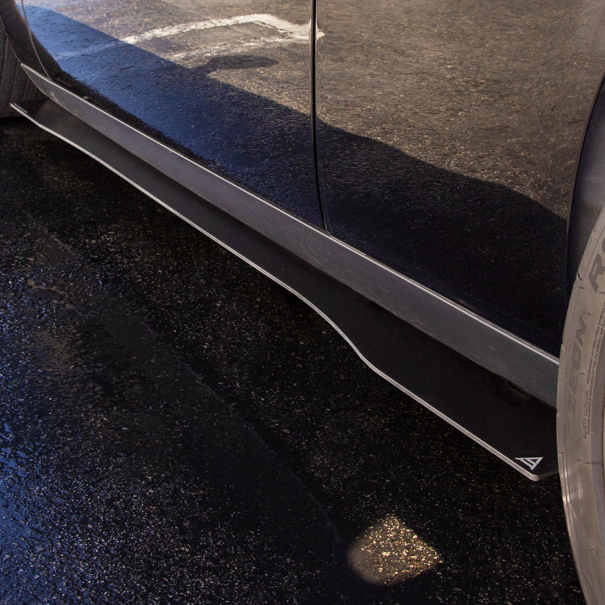 2019-2022 Dodge Challenger Scat Pack - Side Skirt Splitter Set Aerodynamics