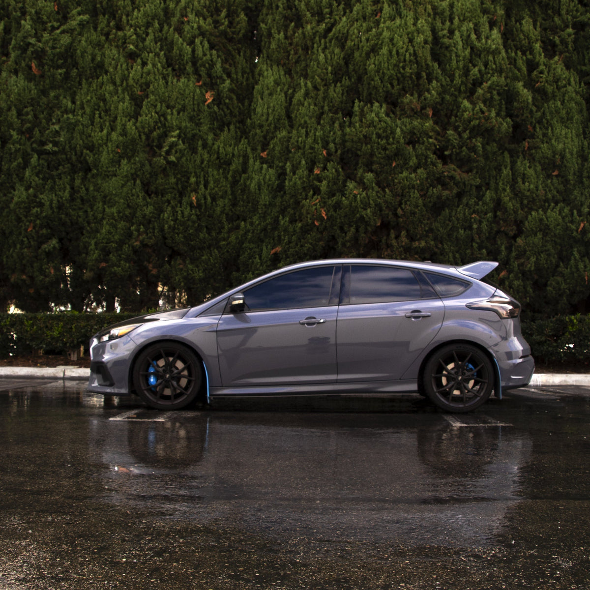 2016-2018 Ford Focus Rs Hatchback - Side Skirt Splitter Set Aerodynamics