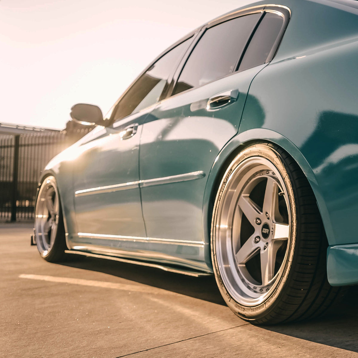 Infiniti G35 Sedan - Side Skirt Splitter Set Aerodynamics