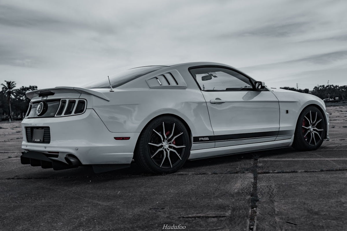 2013-2014 Ford Mustang - Classic Edition Rear Diffuser Aero Dynamics